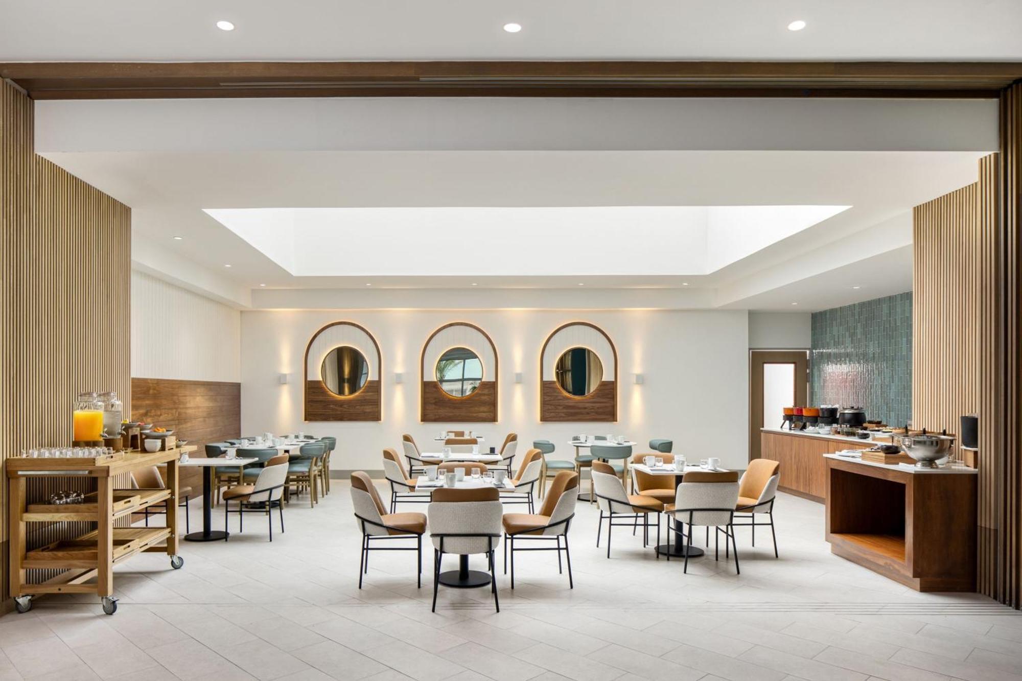 Courtyard By Marriott Curacao Hotel Willemstad Exterior photo